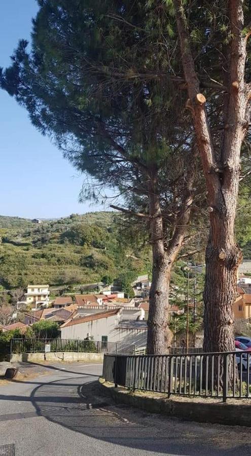 Lontano Dal Caos A Due Passi Dal Mare Villa Condro Eksteriør bilde